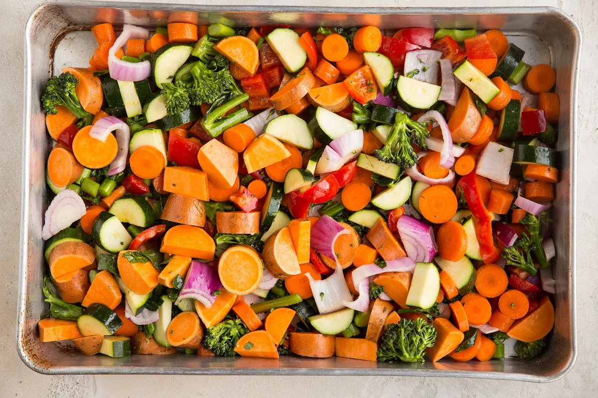 Raw vegetables in a roasting pan