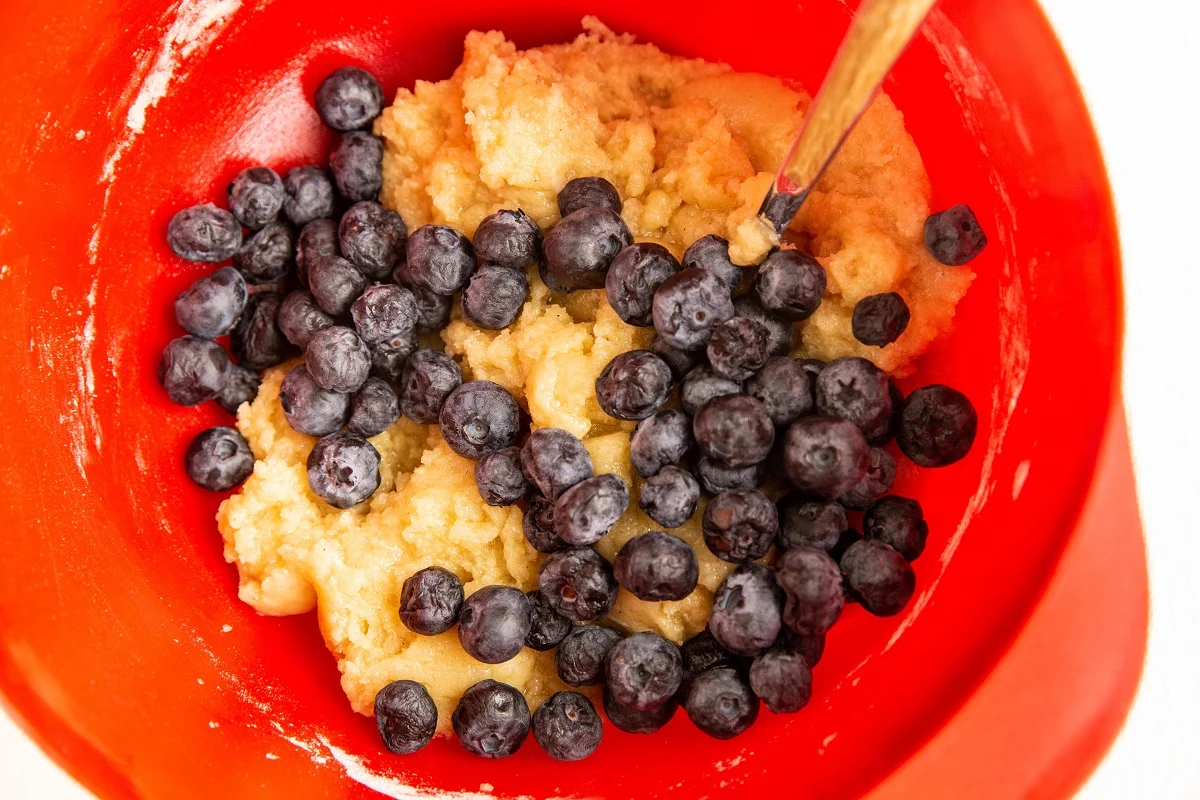blueberries on top of coffee cake batter