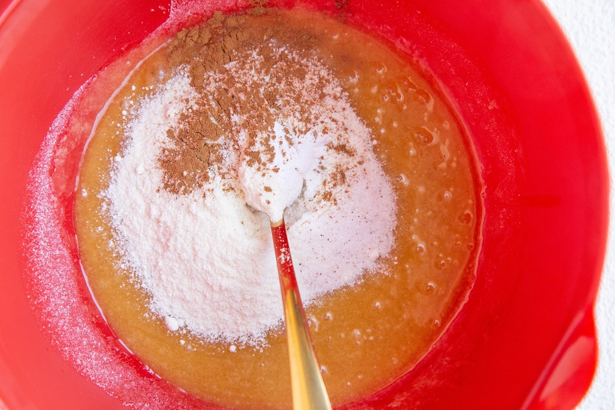 Flour mixture on top of wet mixture for cookies