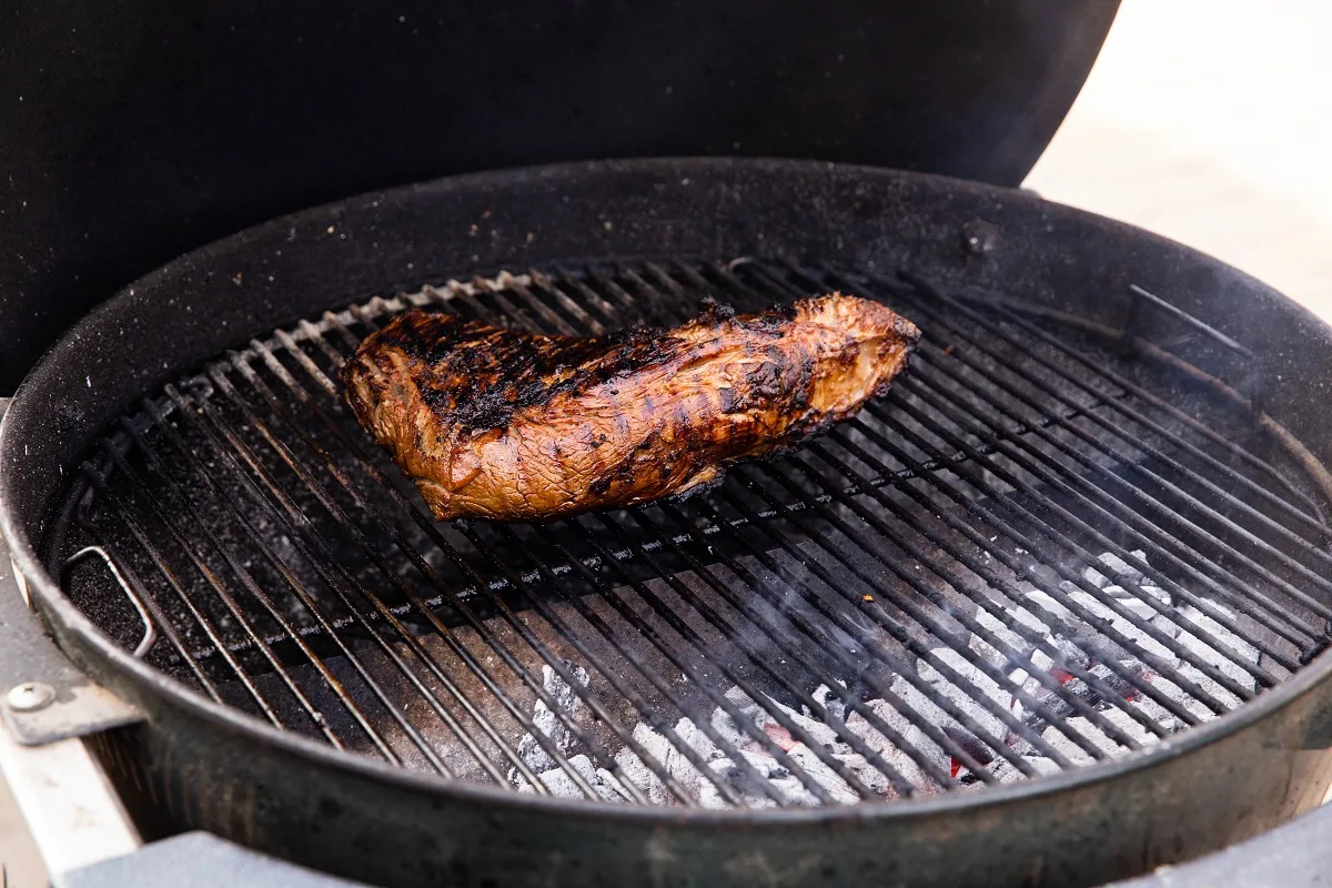 Tri tip cooking over indirect heat