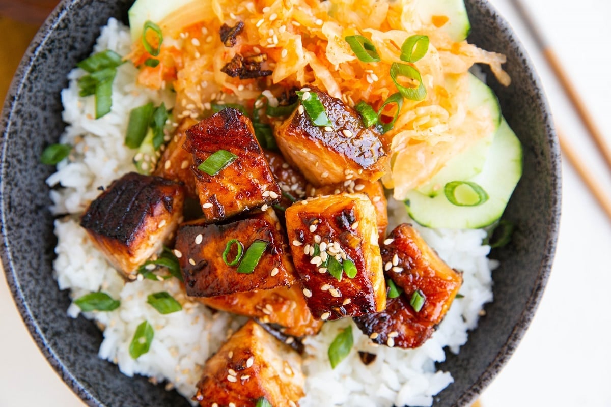 horizontal photo of Crispy Sesame Salmon Bowl