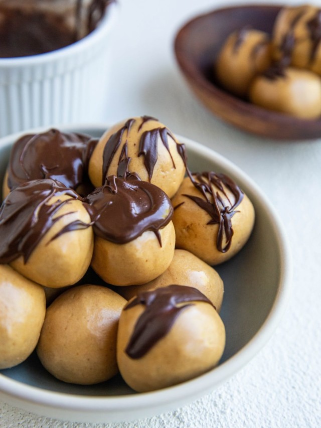LOW-CARB PEANUT BUTTER PROTEIN BALLS RECIPE STORY