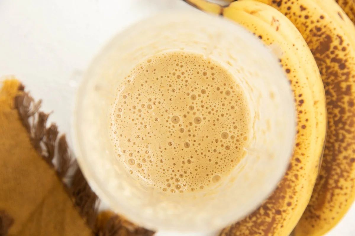 oats blended in a blender with banana
