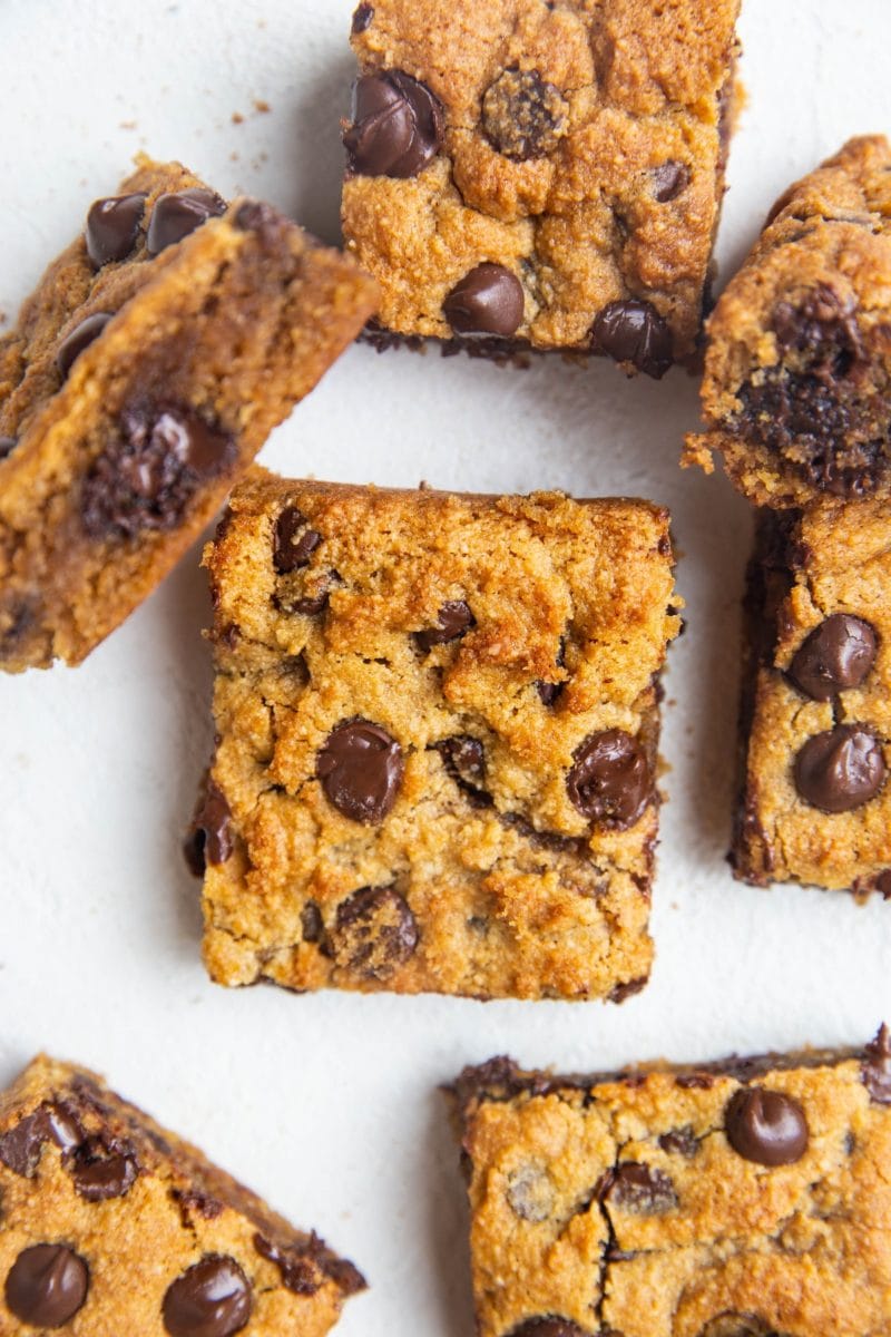 Top down image of bars sitting on a white background, ready to be consumed.