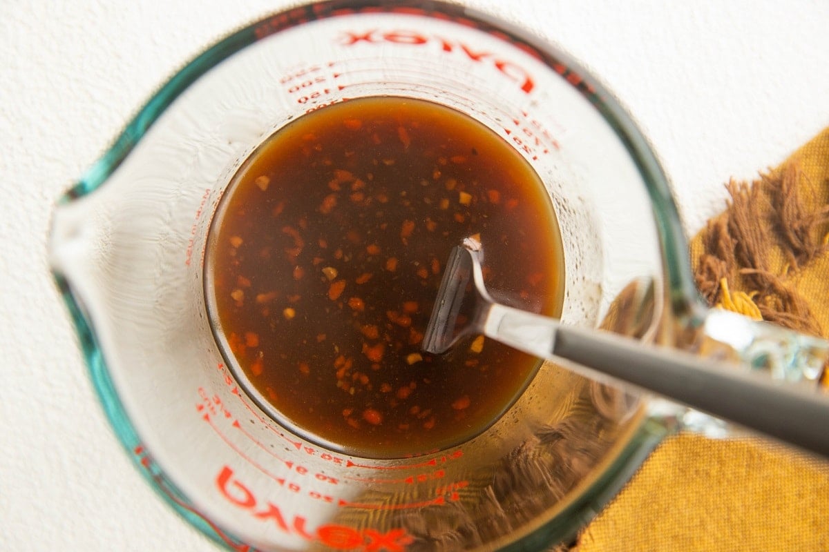 Sauce for drunken noodles in a measuring cup.