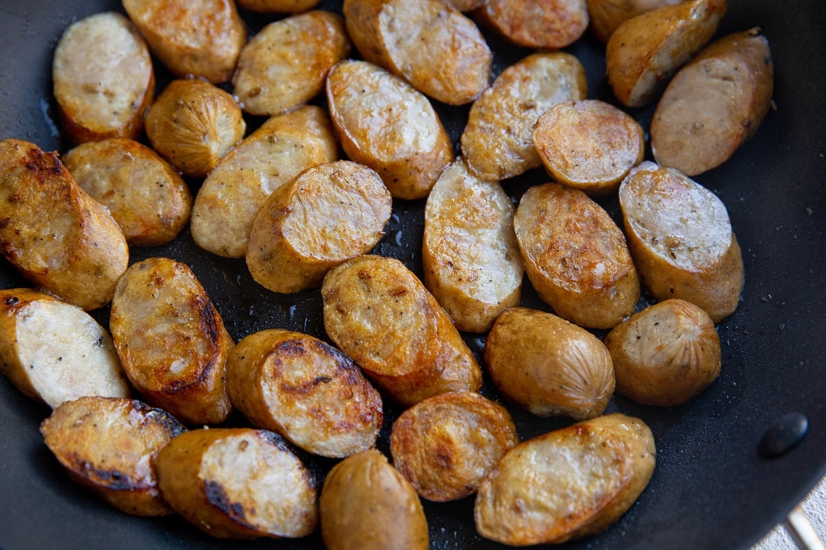 Sausage seating in a skillet