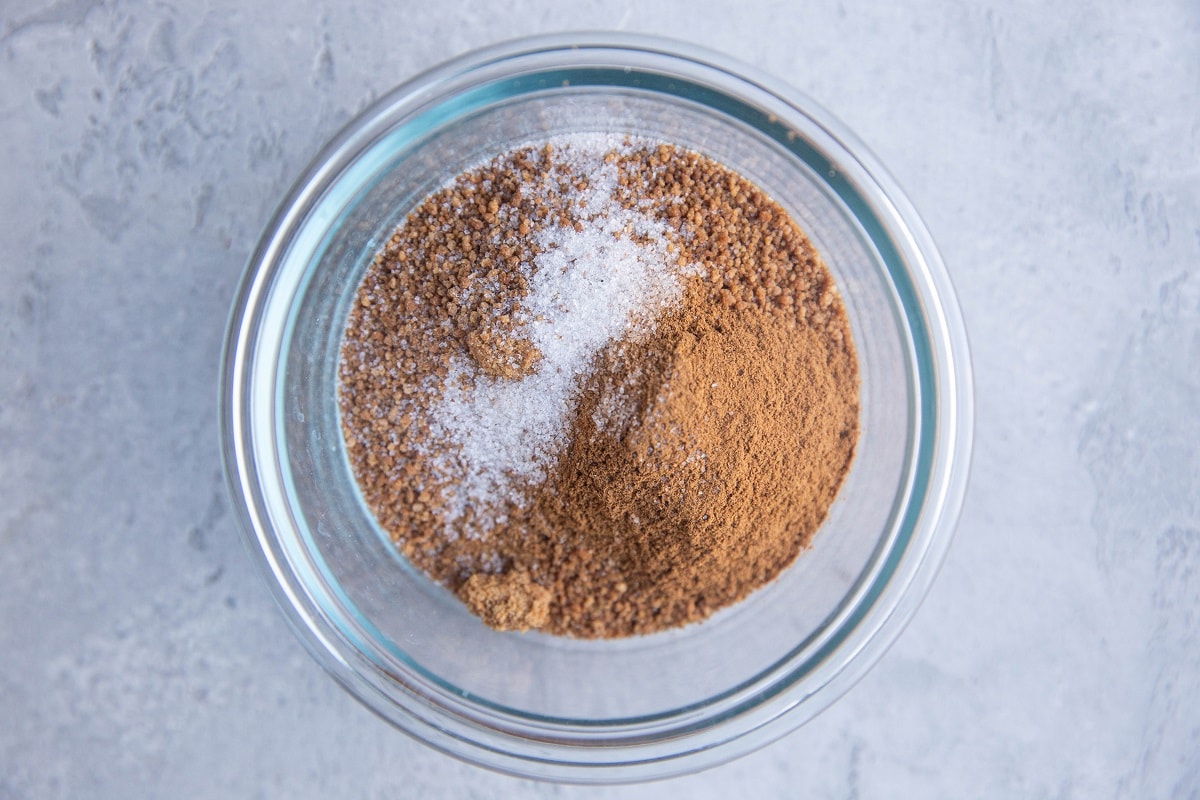 Coconut sugar, cinnamon and sea salt in a small bowl.