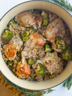 Top down one pot chicken and rice recipe, ready to serve.