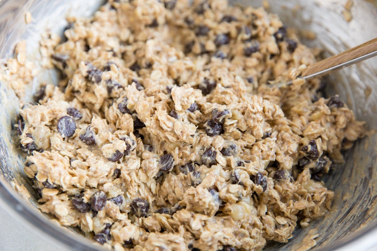Easy 3-ingredient chocolate chip oatmeal cookie dough.