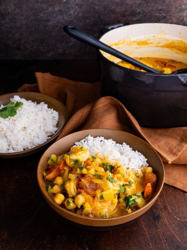 COCONUT SHRIMP CURRY WITH CHICKPEAS STORY