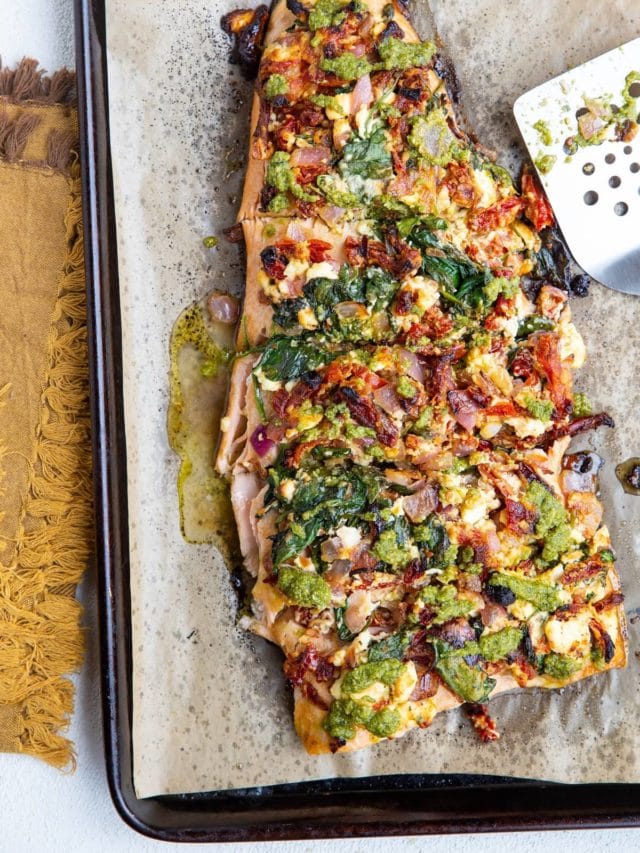 SUN-DRIED TOMATO AND FETA BAKED SALMON WITH SPINACH STORY - The Roasted
