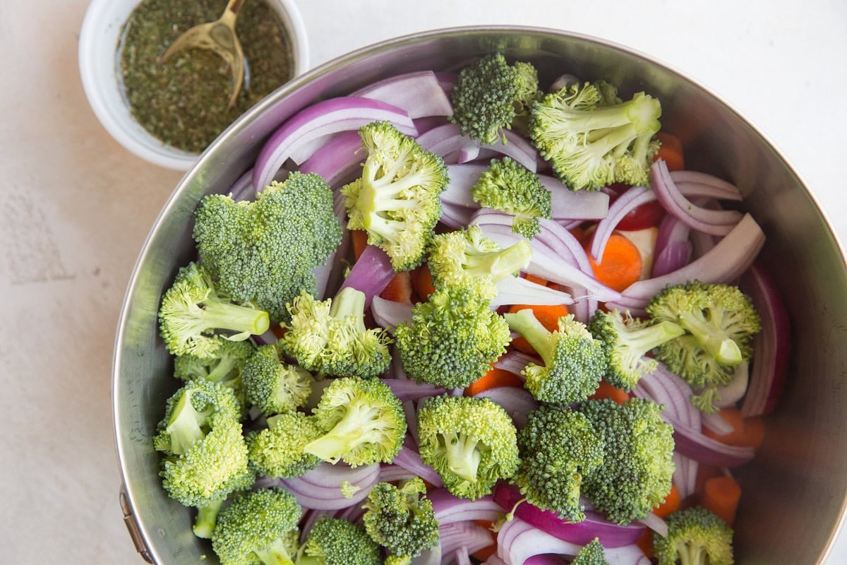 Chop the vegetables and place them in a mixing bowl