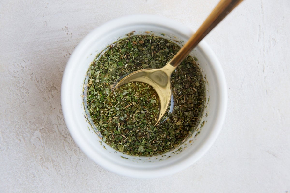 mix the avocado oil, dried herbs and sea salt in a bowl