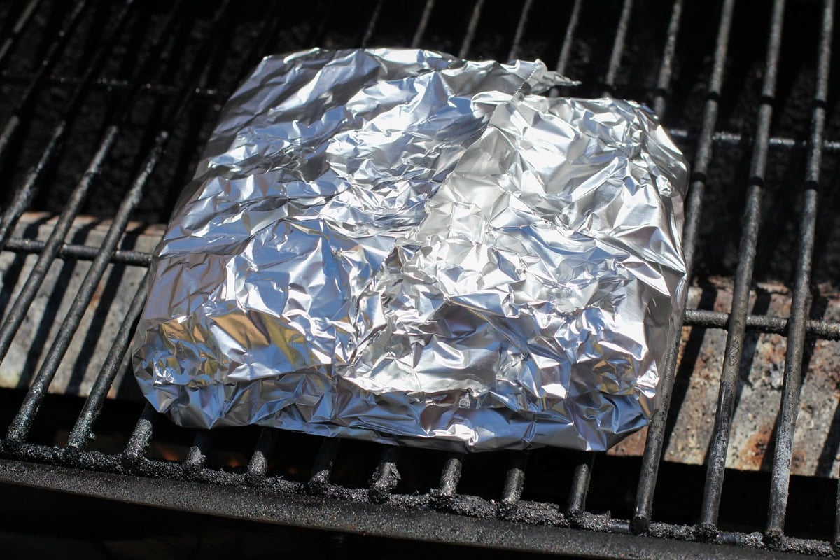 How to grill salmon in foil