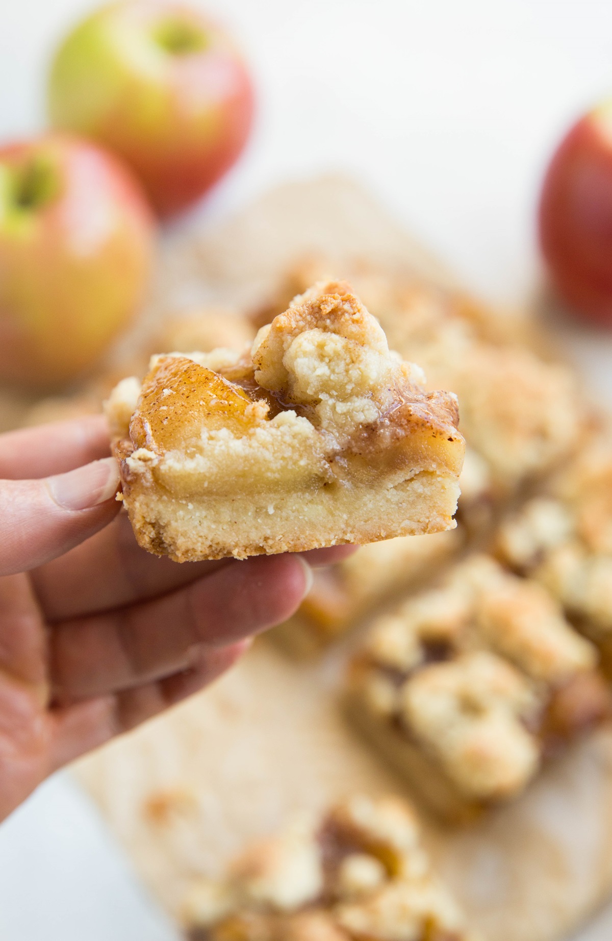 Vegan and Paleo Apple Crumb Bars made with almond flour and pure maple syrup. Grain-free, egg-free, dairy-free.
