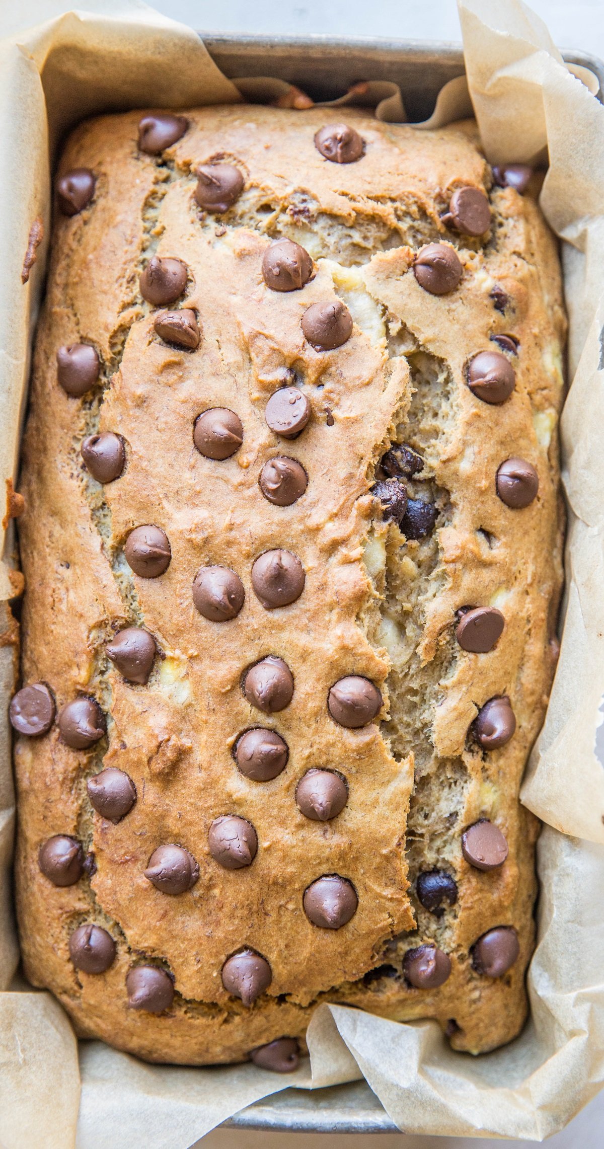 Healthy Gluten-Free Banana Bread - perfectly moist and fluffy banana bread recipe with chocolate chips
