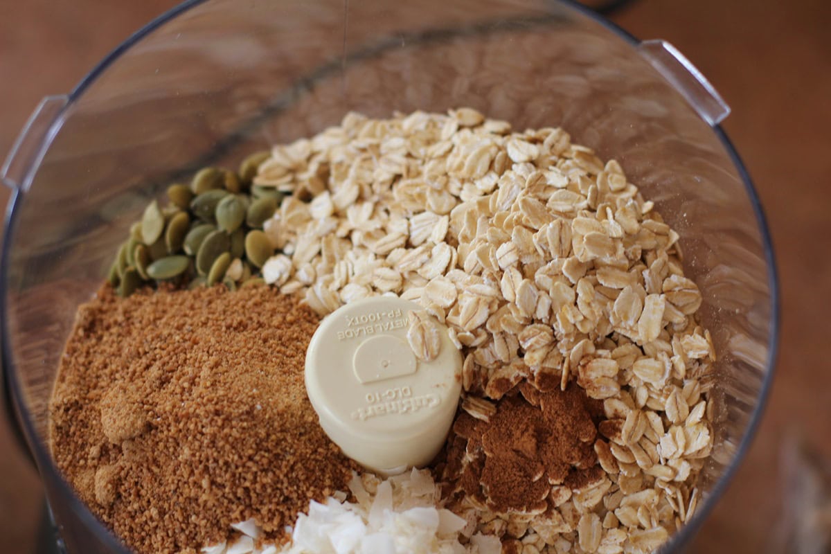 Homemeade Naturally Sweetened Walnut Granola