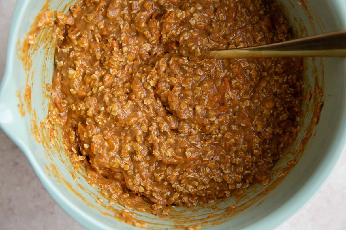 Sweet potato oatmeal mixture in a large mixing bowl.