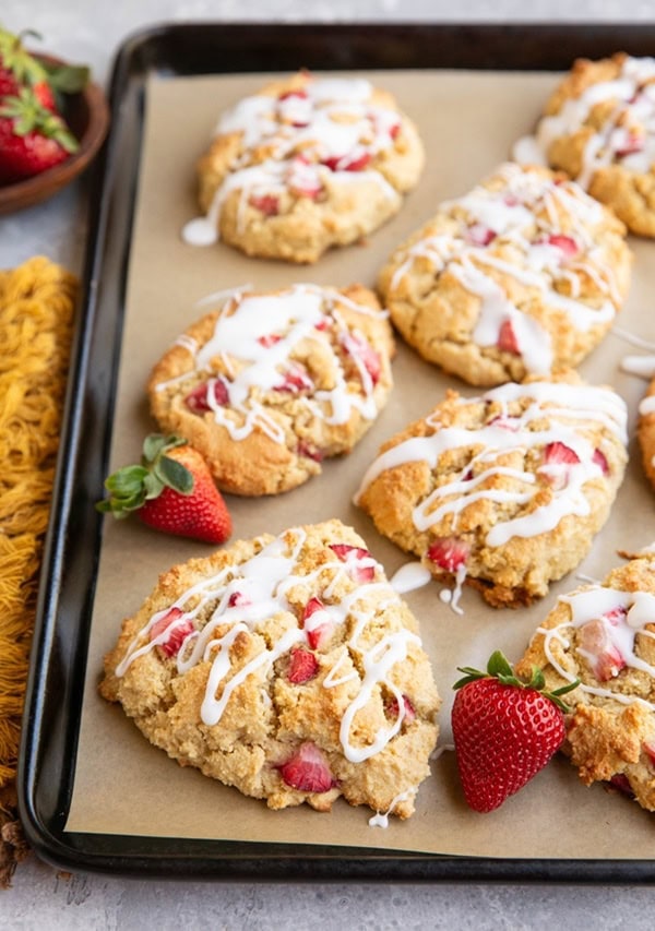 baking sheet of almond flour strawberry scones, ready to eat.