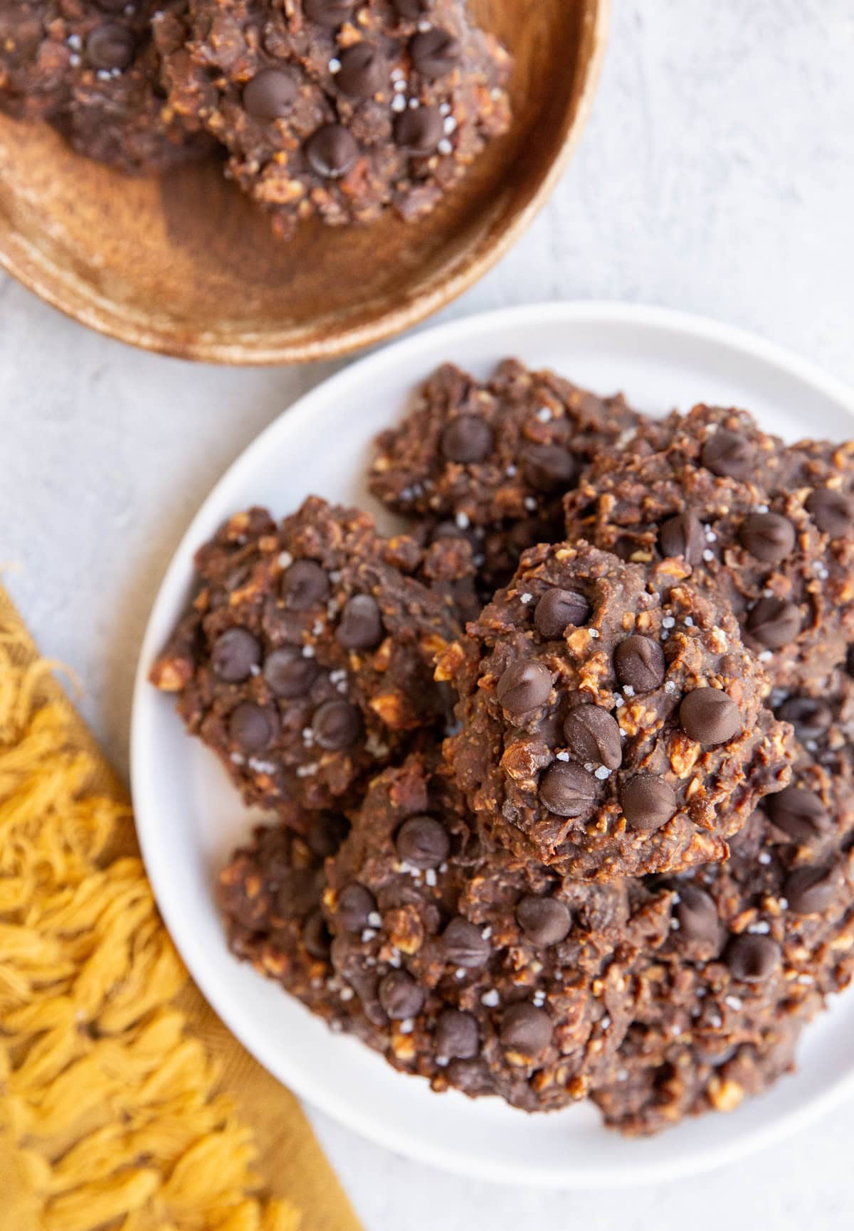 White plate full of no-bake cookies.