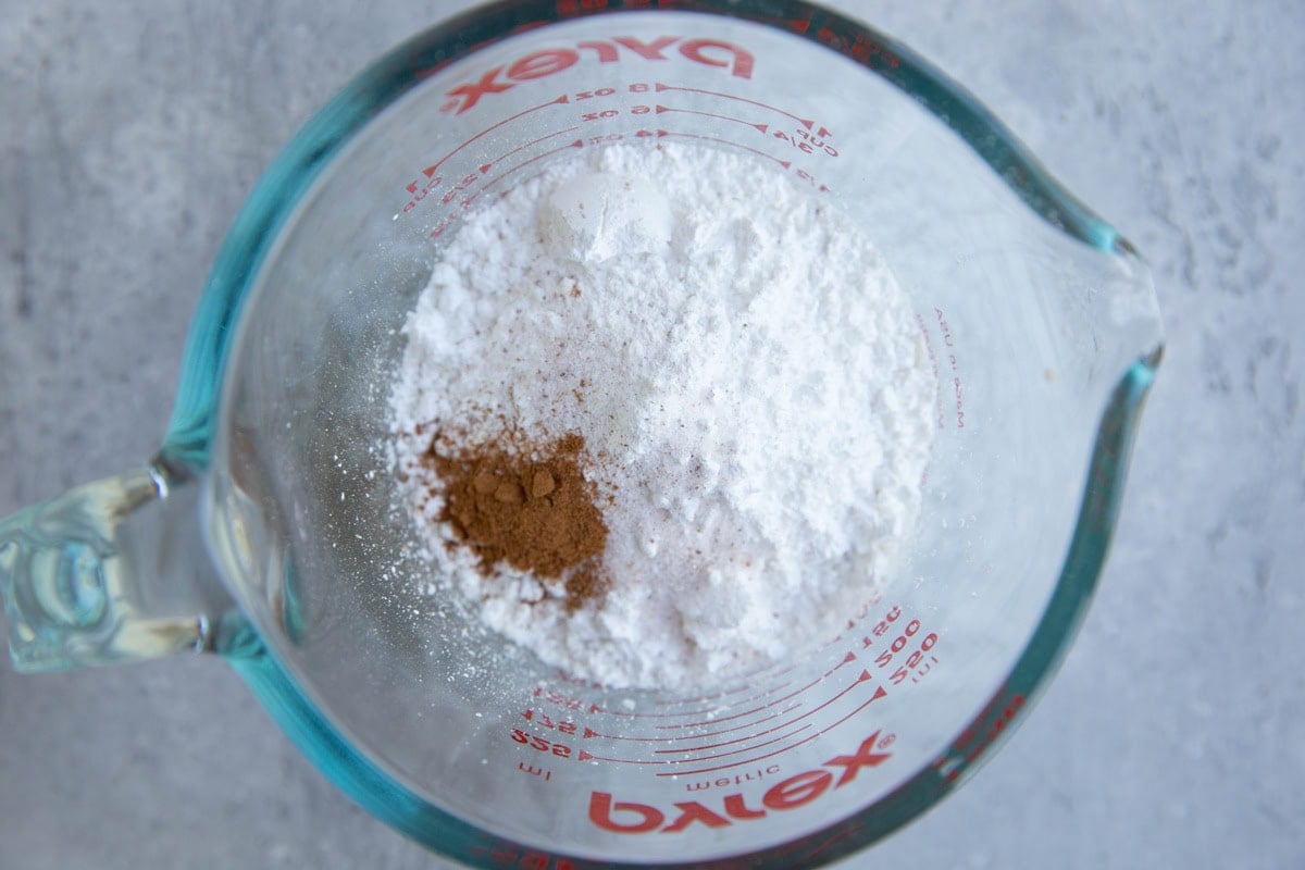 Dry ingredients in a measuring cup